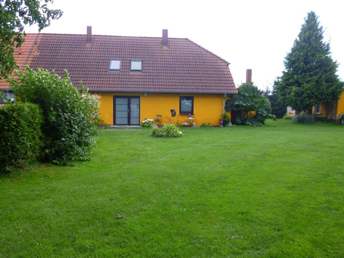 Ferienwohnungen Familie Jahn Thesenvitz Esterno foto